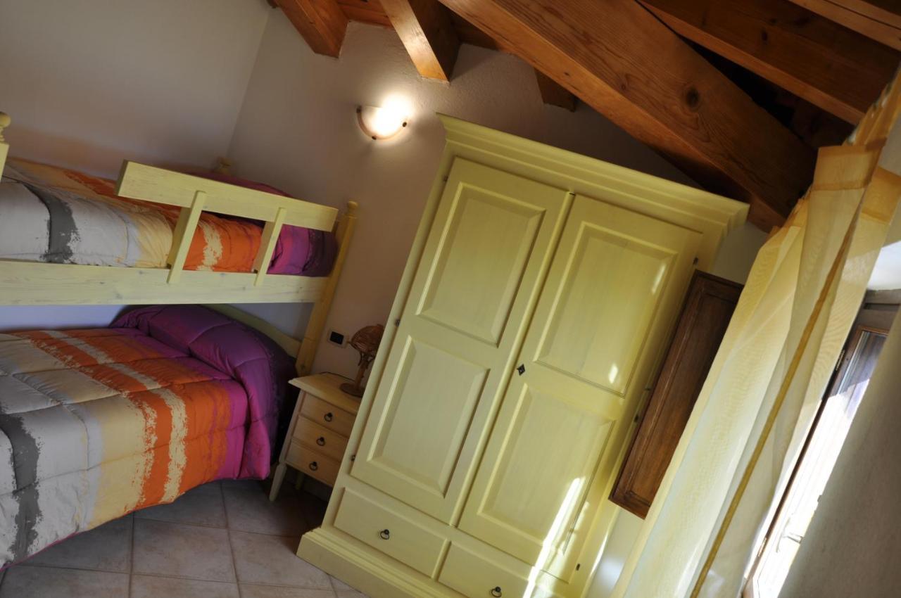 B&B Casa Ghiani Isili Экстерьер фото