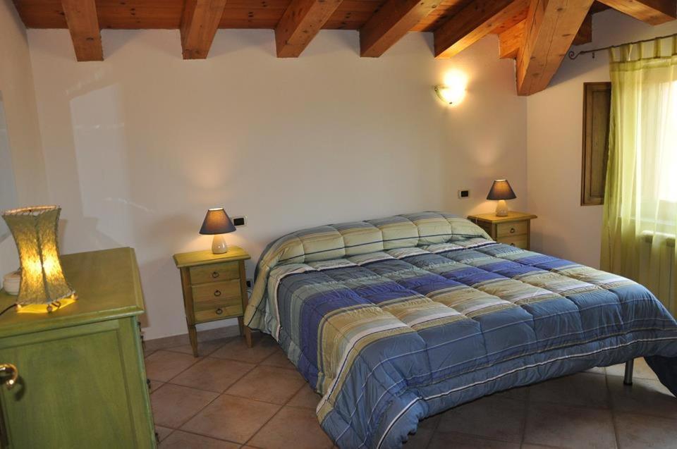 B&B Casa Ghiani Isili Экстерьер фото