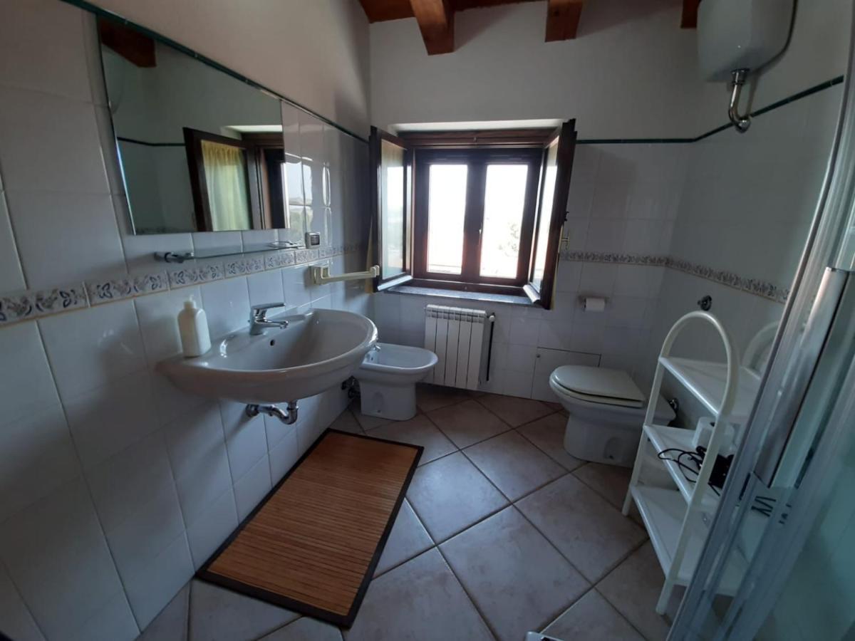 B&B Casa Ghiani Isili Экстерьер фото